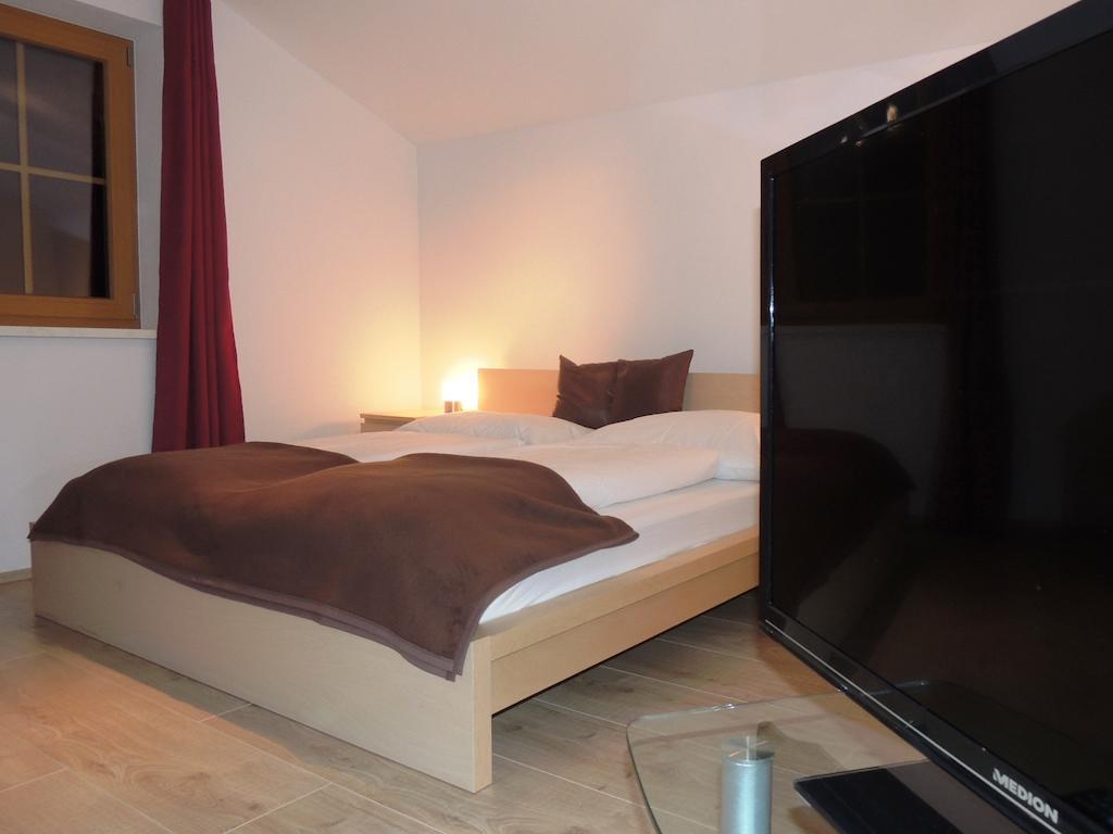 Alpen Appartements Oberlehengut Верфенвенг Номер фото